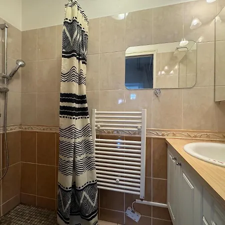بيت للعطل La Madeleine - 9 Pers - Parking - Home&service